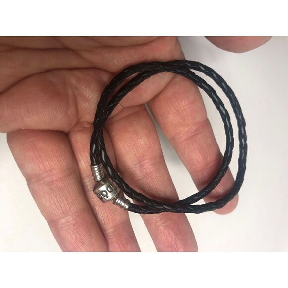 1000 Genuine Pandora Moments Purple Leather Double Wrap Bracelet 925 ALE 14.5" - Picture 2 of 2